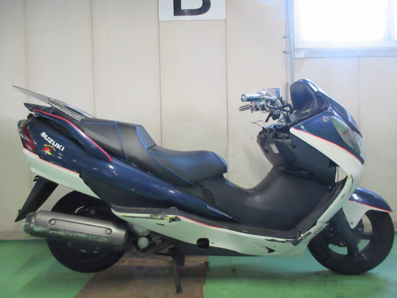 Suzuki SKYWAVE 250