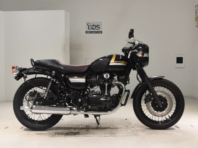 Kawasaki W800