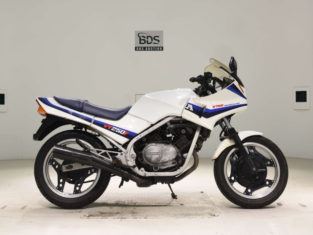 Honda VT250FE