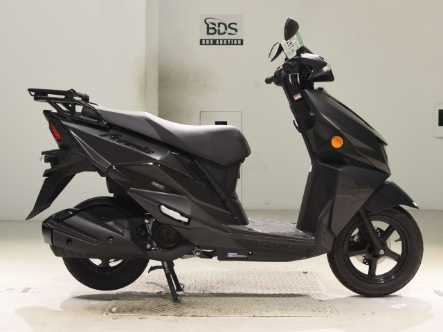 Suzuki AVENIS125