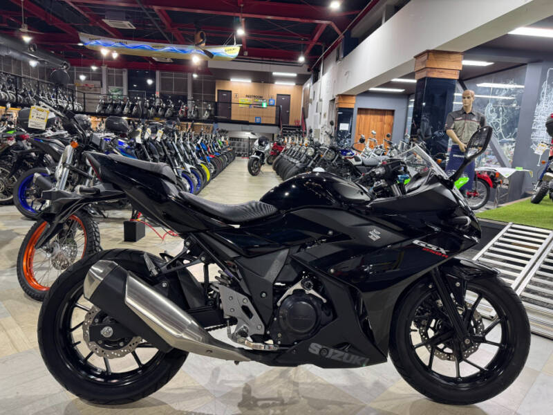 Suzuki GSX250R