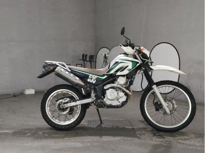 Yamaha SEROW XT250