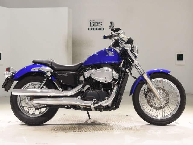 Honda SHADOW750 RS