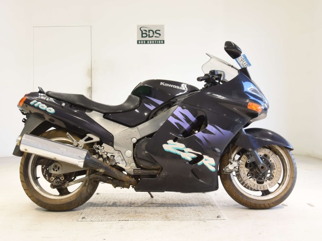 Kawasaki ZZ-R1100