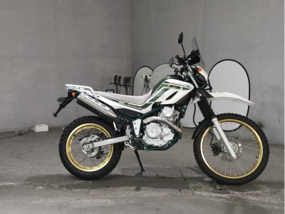 Yamaha SEROW XT250