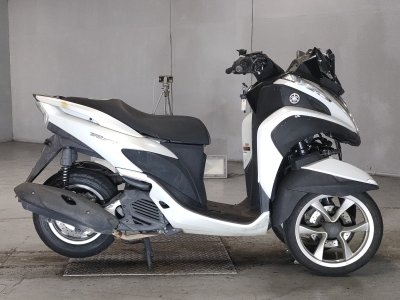 Yamaha TRICITY 125