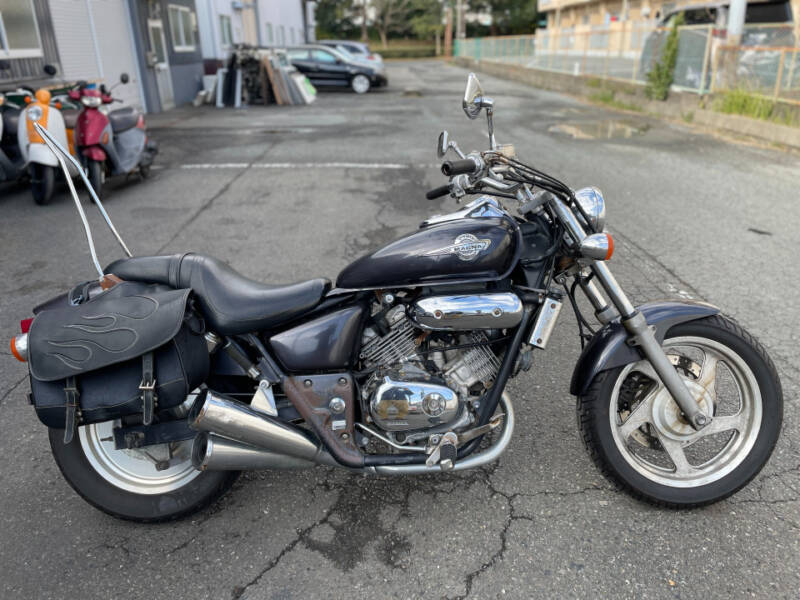 Honda MAGNA250