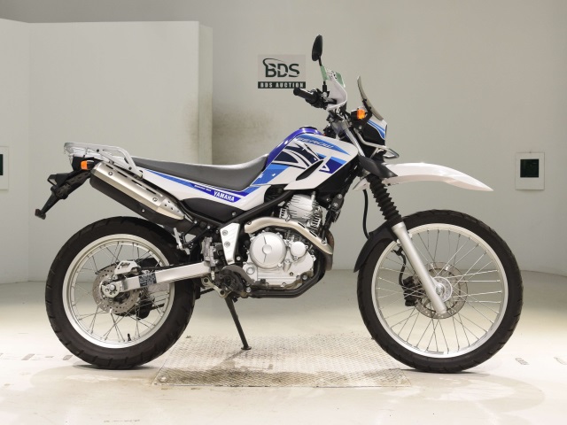 Yamaha SEROW XT250