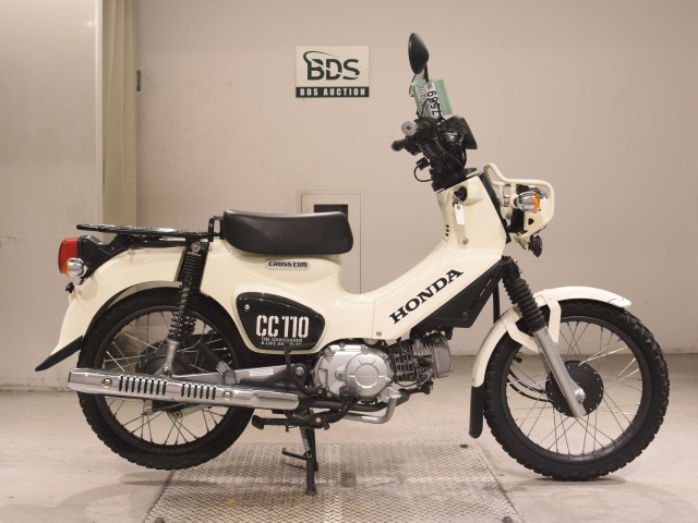 Honda CROSS CUB 110-2