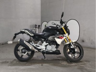 BMW G310R