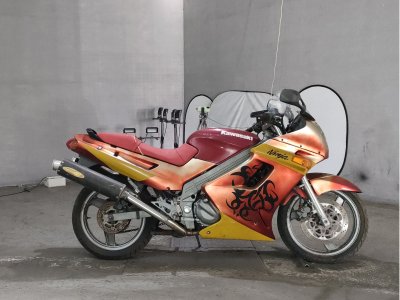 Kawasaki ZZ-R250