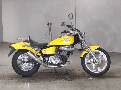 Honda MAGNA50