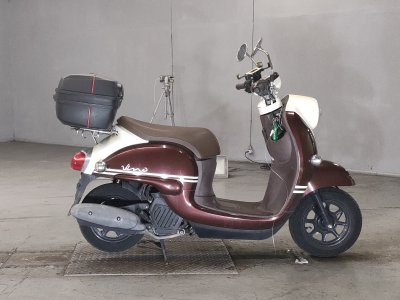 Yamaha VINO50