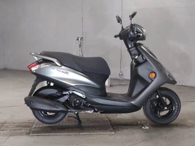Yamaha AXIS Z