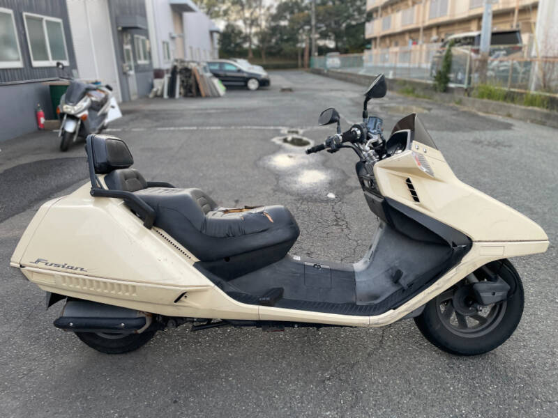 Honda ﾌｭｰｼﾞｮﾝTYPE-X