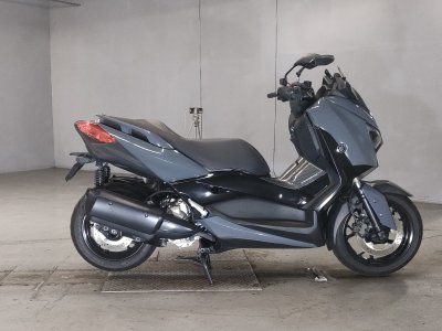 Yamaha X-MAX250