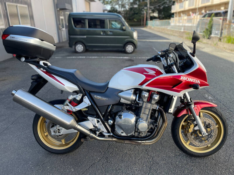 Honda CB1300SF