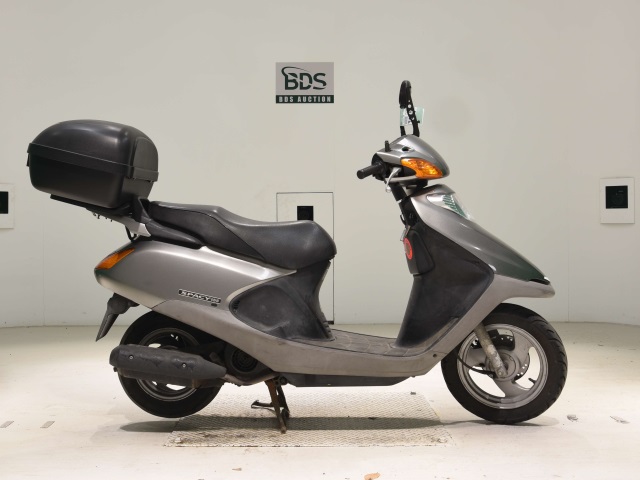 Honda SPACY100