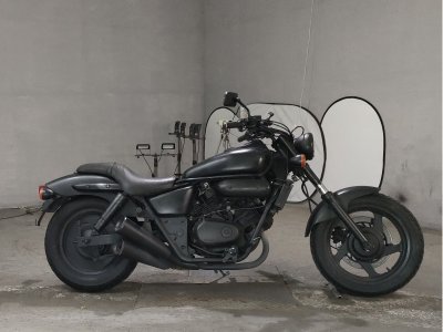 Honda MAGNA250