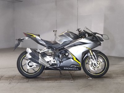 Honda CBR250RR