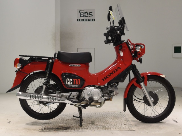 Honda CROSS CUB 110-2