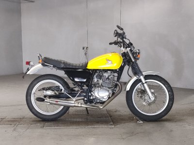 Honda CB223S
