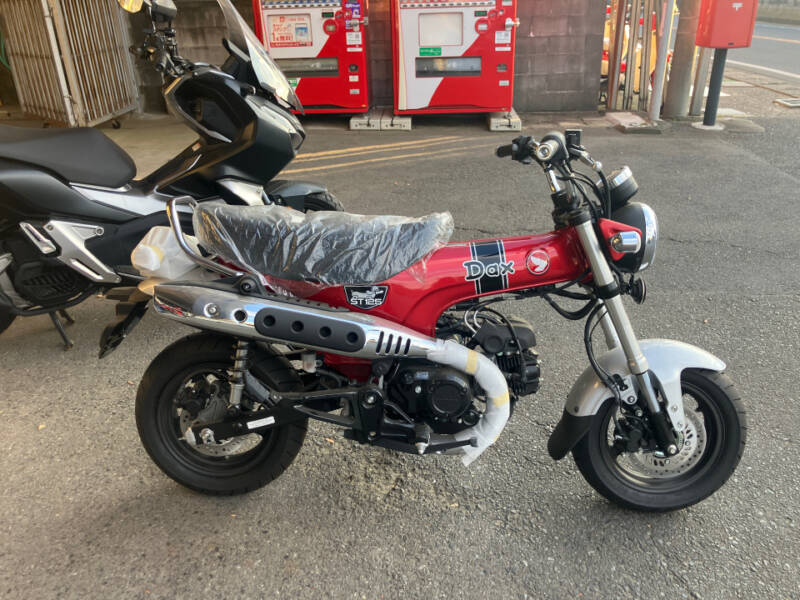 Honda DAX125
