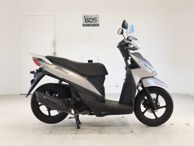 Suzuki ADDRESS V110