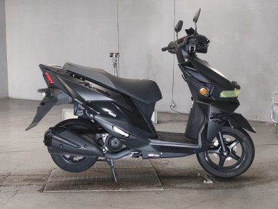 Suzuki AVENIS125