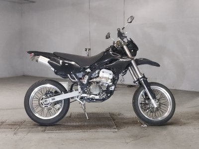 Kawasaki D TRACKER
