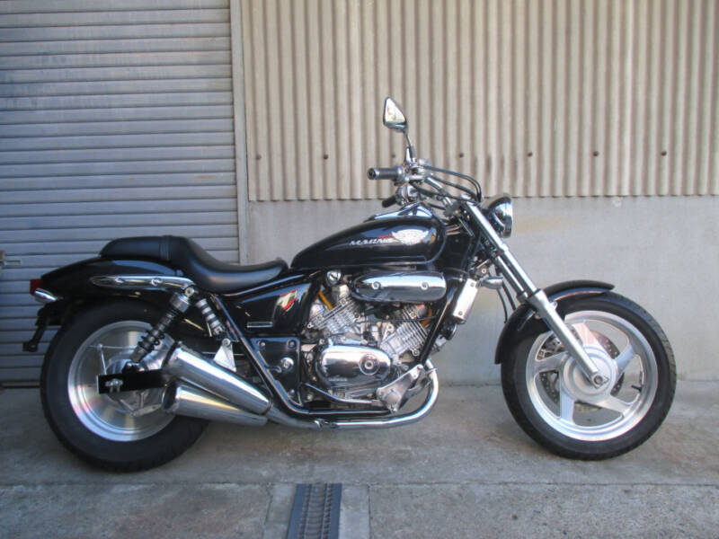 Honda MAGNA250