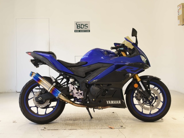 Yamaha YZF-R25A