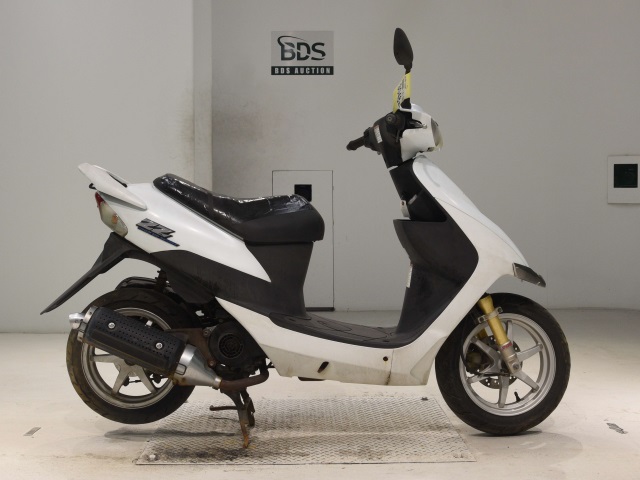 Suzuki SEPIA ZZ
