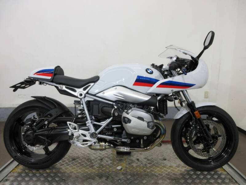 BMW R NINE T RACER