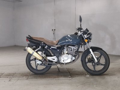 Suzuki EN125