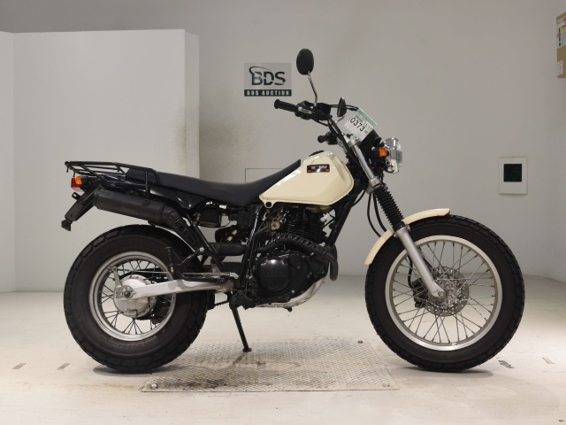 Yamaha TW225E