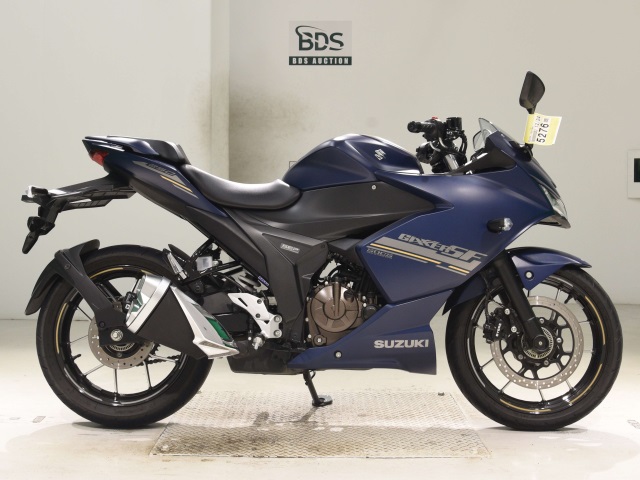 Suzuki GIXXER250SF