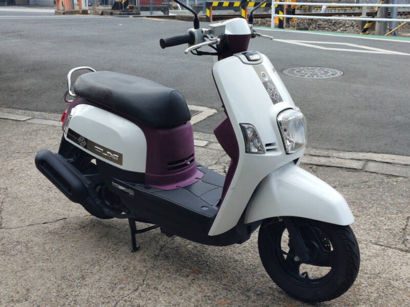 Yamaha CUXI 100