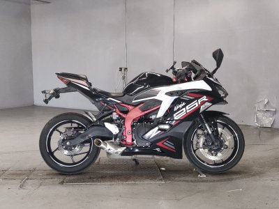 Kawasaki NINJA ZX-25R