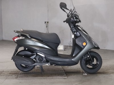 Yamaha AXIS Z