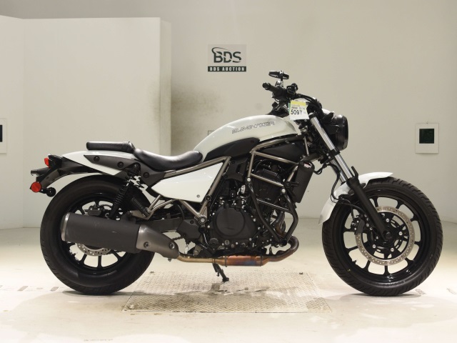 Kawasaki ELIMINATOR 400