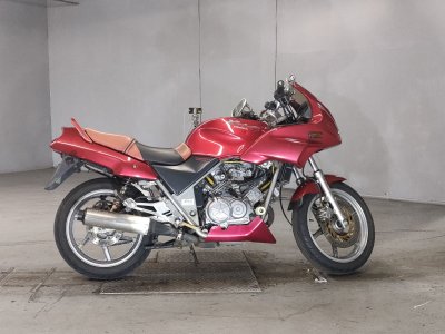 Honda VT250 SPADA