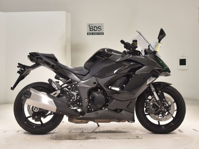Kawasaki ninja 1000 sx