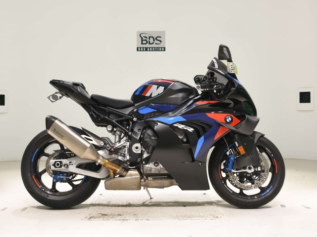 BMW M1000RR
