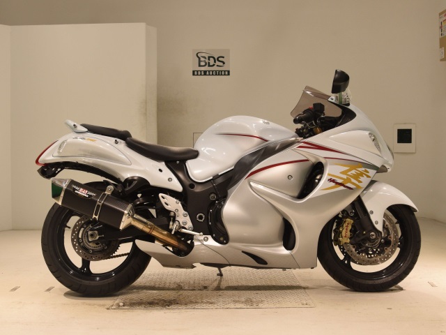 Suzuki GSX1300R HAYABUSA