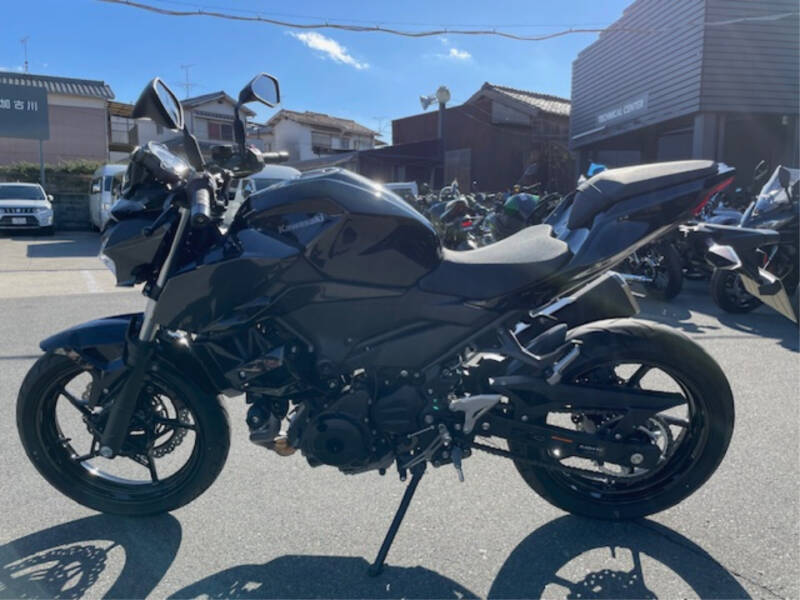 Kawasaki Z400