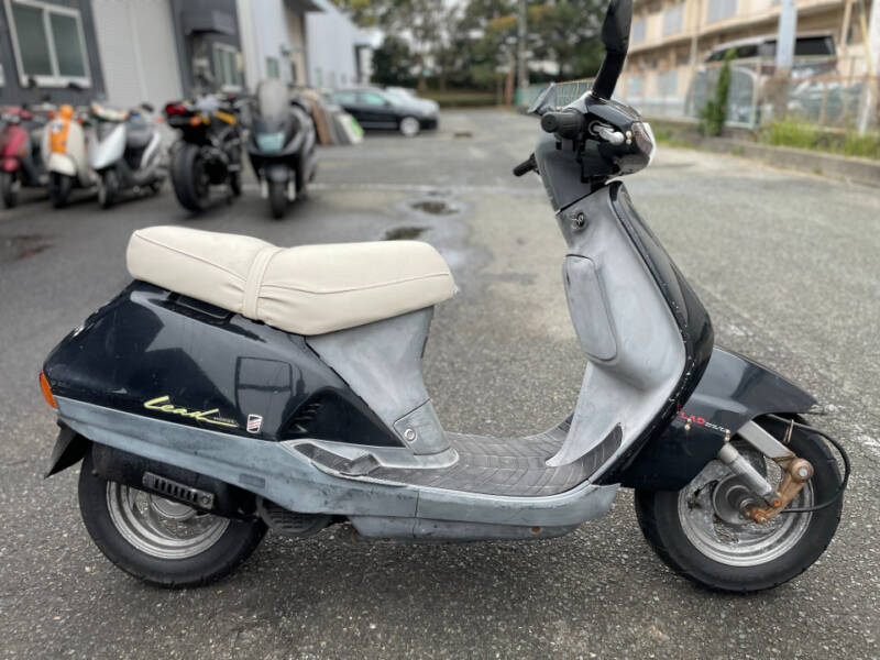 Honda LEAD90