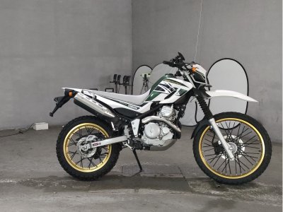 Yamaha SEROW XT250