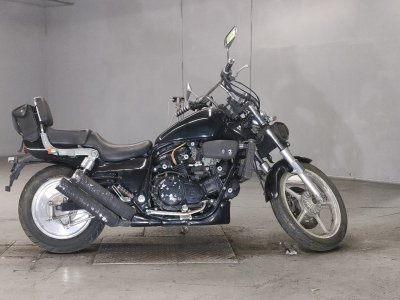 Honda MAGNA750