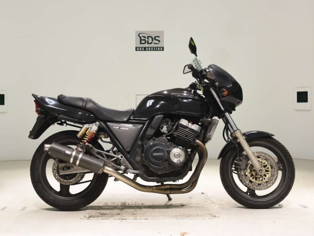 Honda CB400SFR